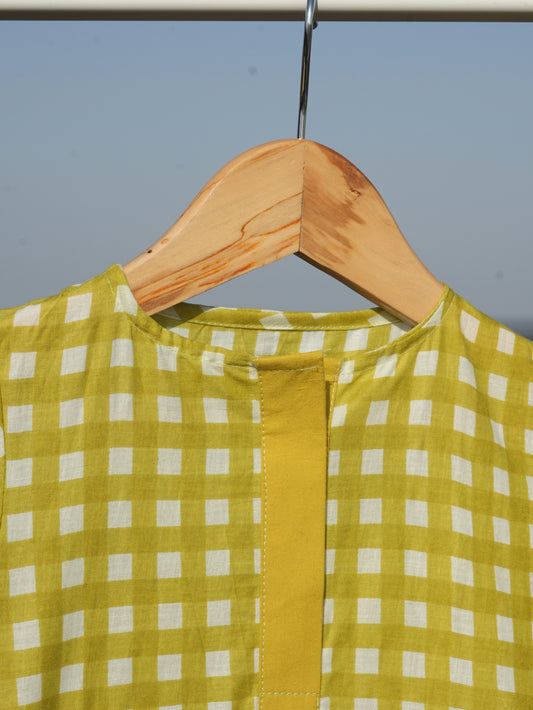 Liril green checks short kurta