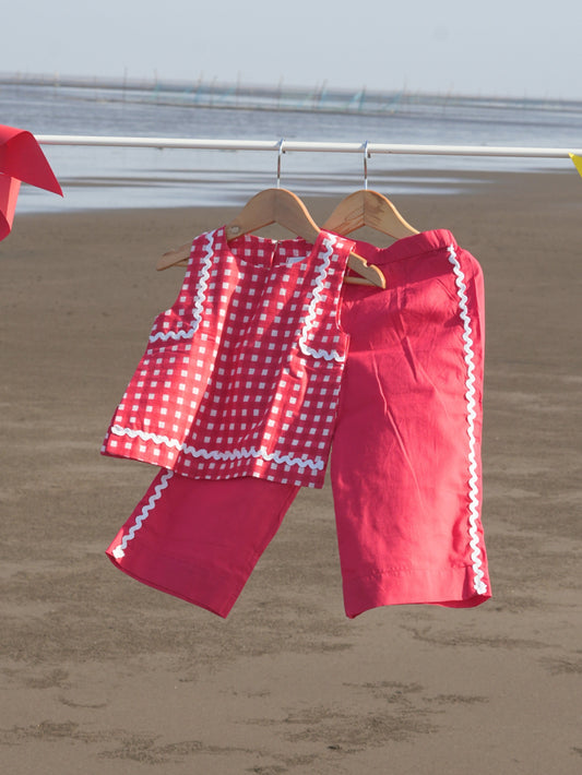 Red checks girl coord set