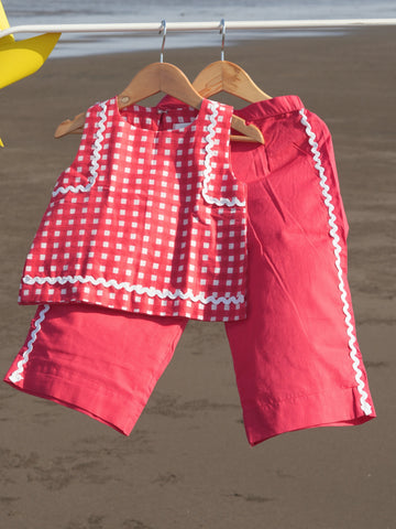 Red checks girl coord set