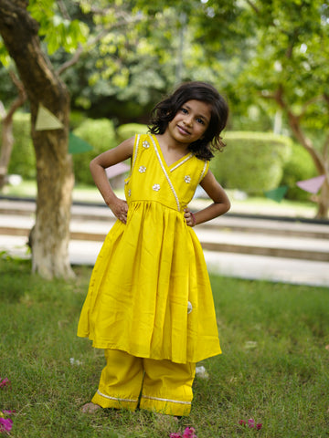 Munsell yellow kurti & pants set