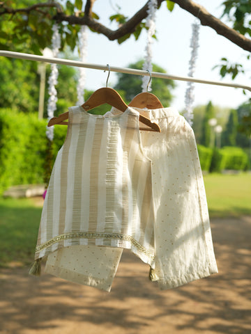 Off white stripes kids tunic set