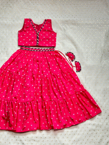 Pink bandhani lehenga set